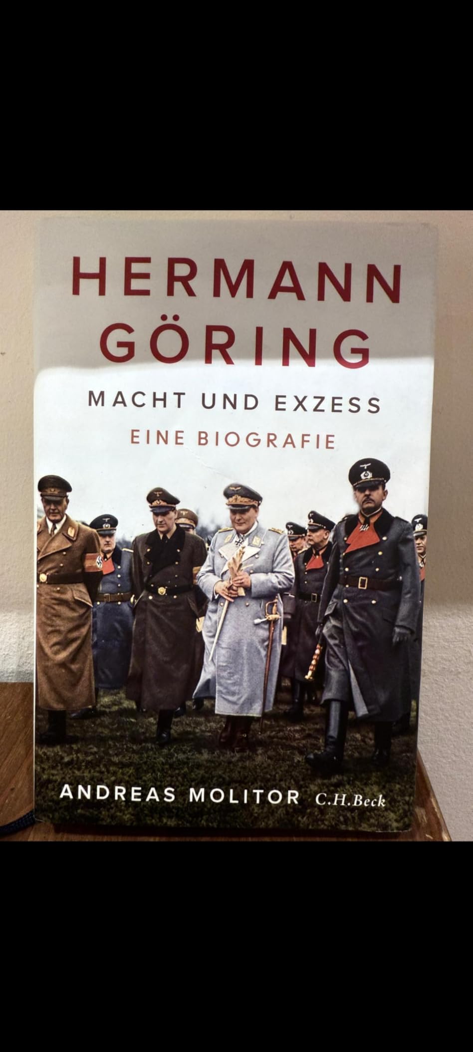 Inhaltlich stark, schwer zu lesen